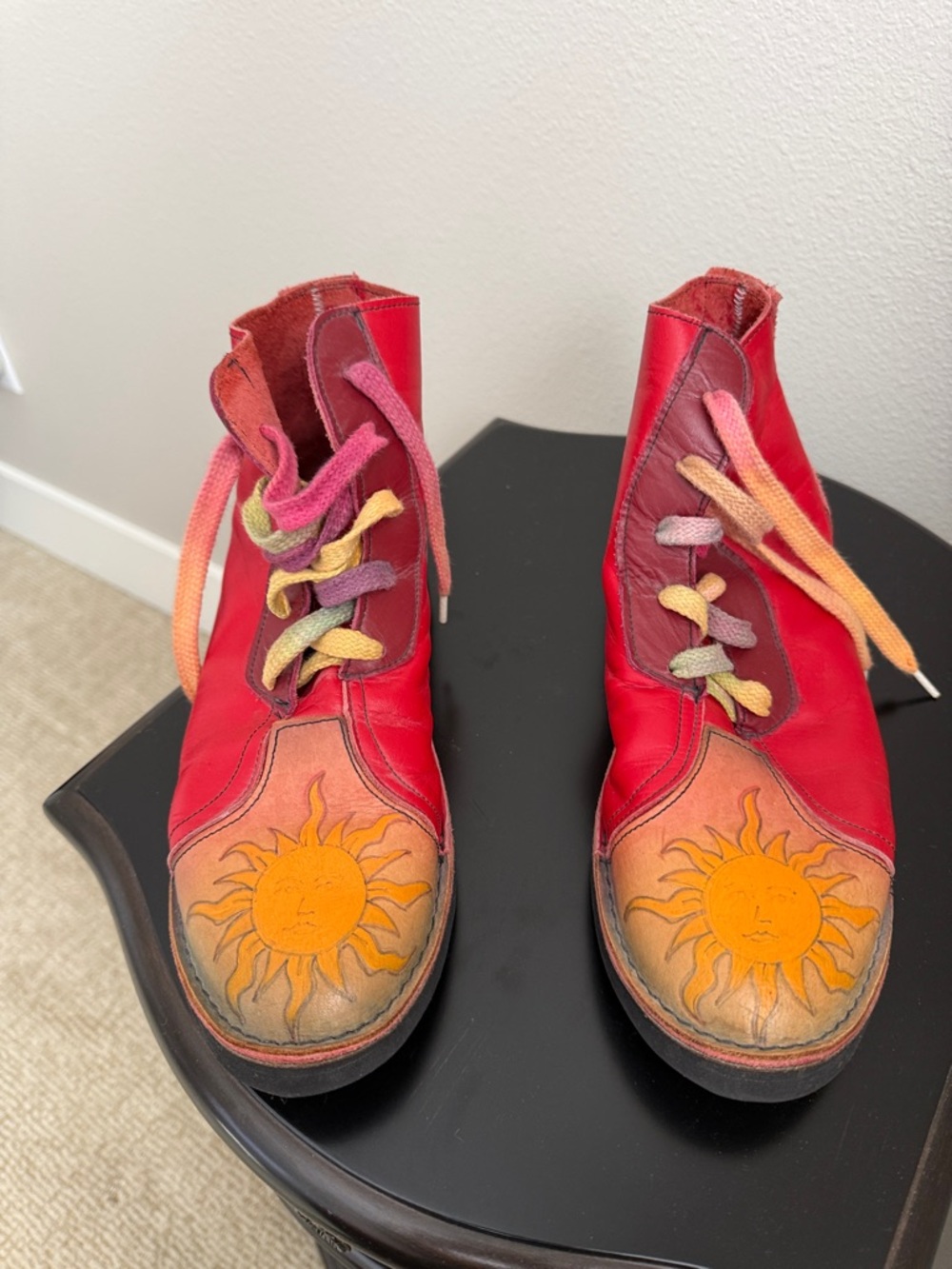 Source Unknown Red Leather Ankle Boots with Sun Motif and Multicolor Laces